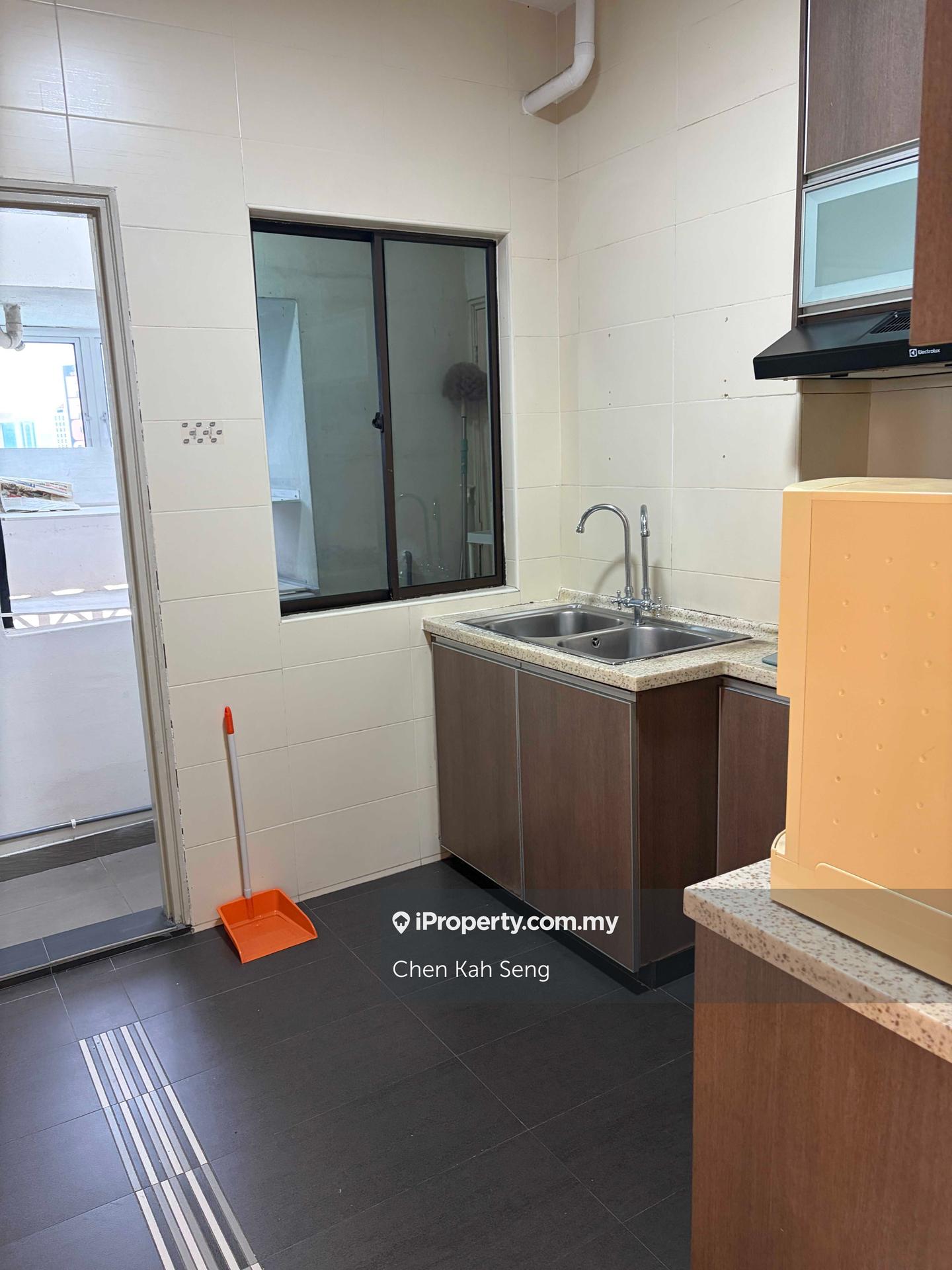 Kondominium untuk Dijual di Ehsan Ria oleh Chen Kah Seng - iProperty.com.my