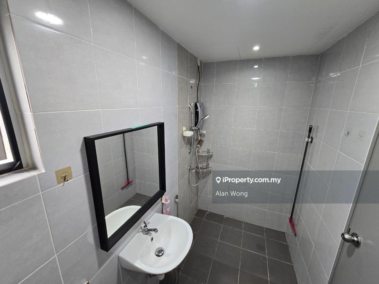 Kondominium untuk Disewa di The Edge Residence oleh Alan Wong - iProperty.com.my