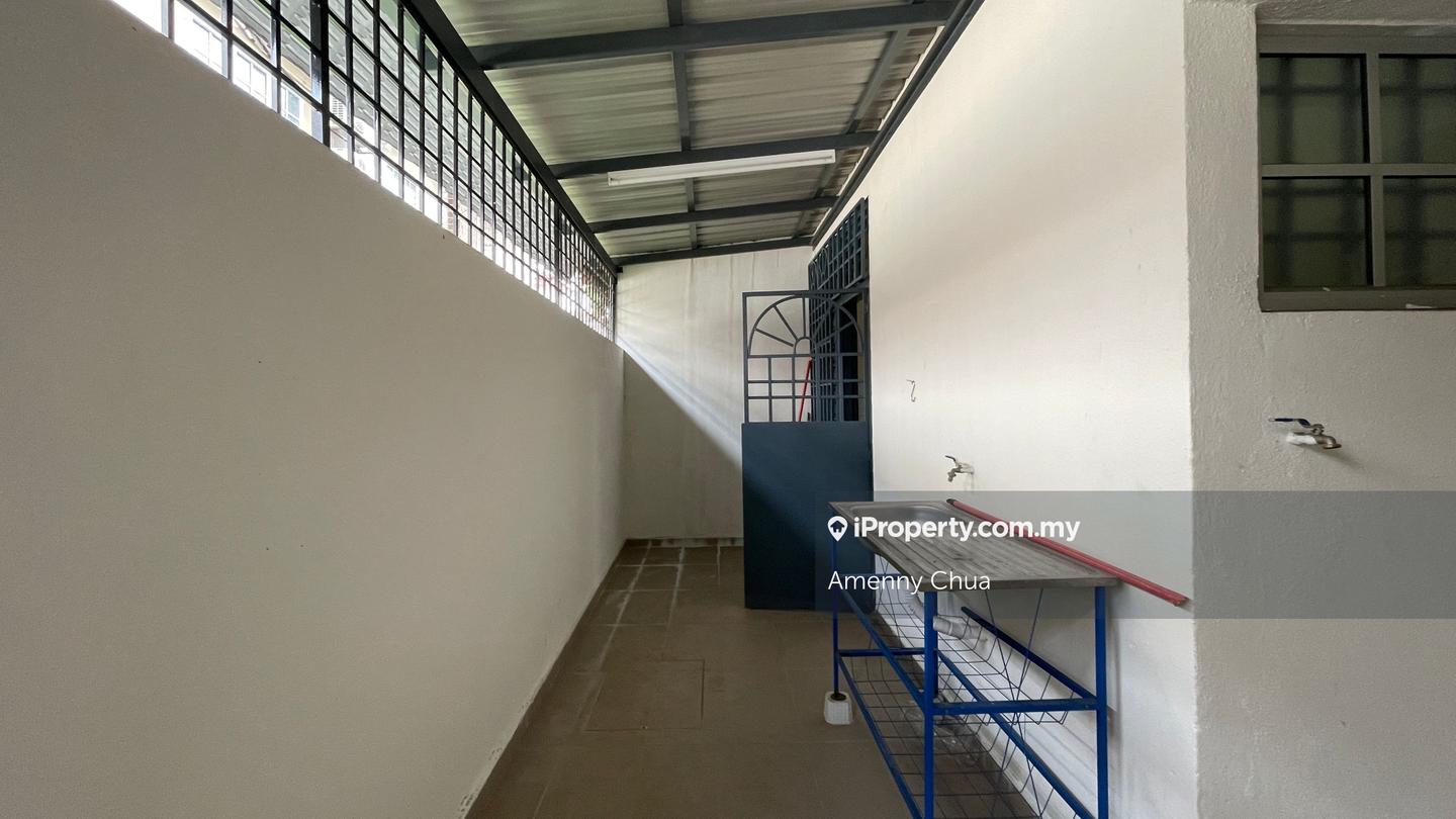 Rumah Berangkai 2 Tingkat untuk Dijual di Bandar Puteri Klang, Klang oleh Amenny Chua - iProperty.com.my