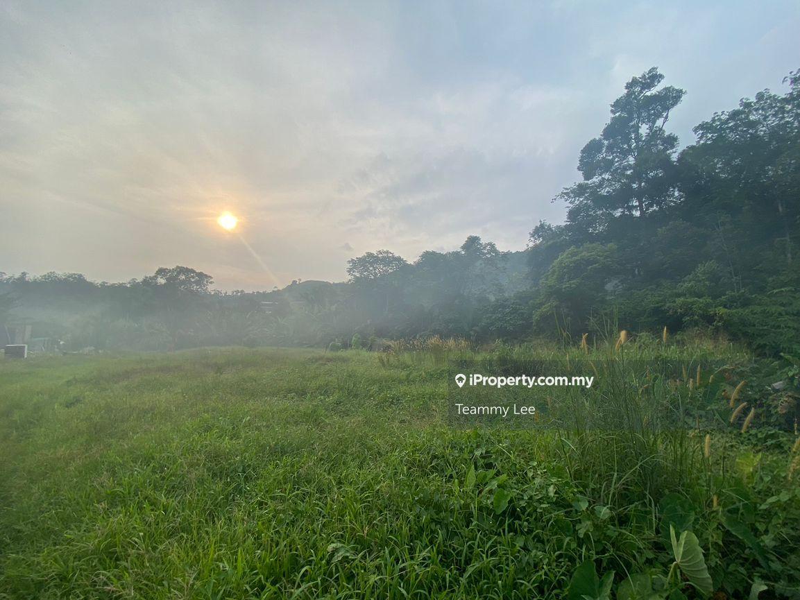 Agricultural Land for Sale in Broga , Sak Da Tok Temple, Electric Ready, Tar Roa, Lenggeng by Teammy Lee - iProperty.com.my