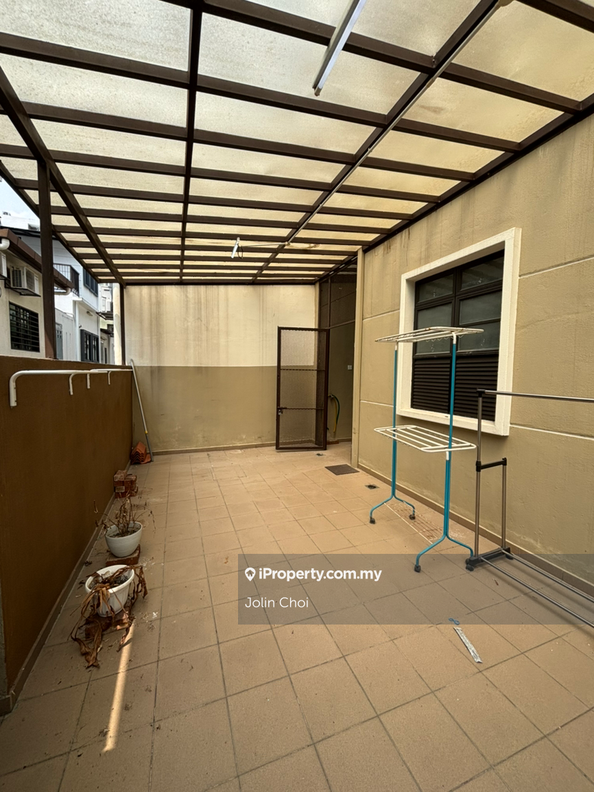 Rumah Berangkai 2 Tingkat untuk Dijual di Bandar Kinrara Seksyen 5, Bandar Kinrara oleh Jolin Choi - iProperty.com.my