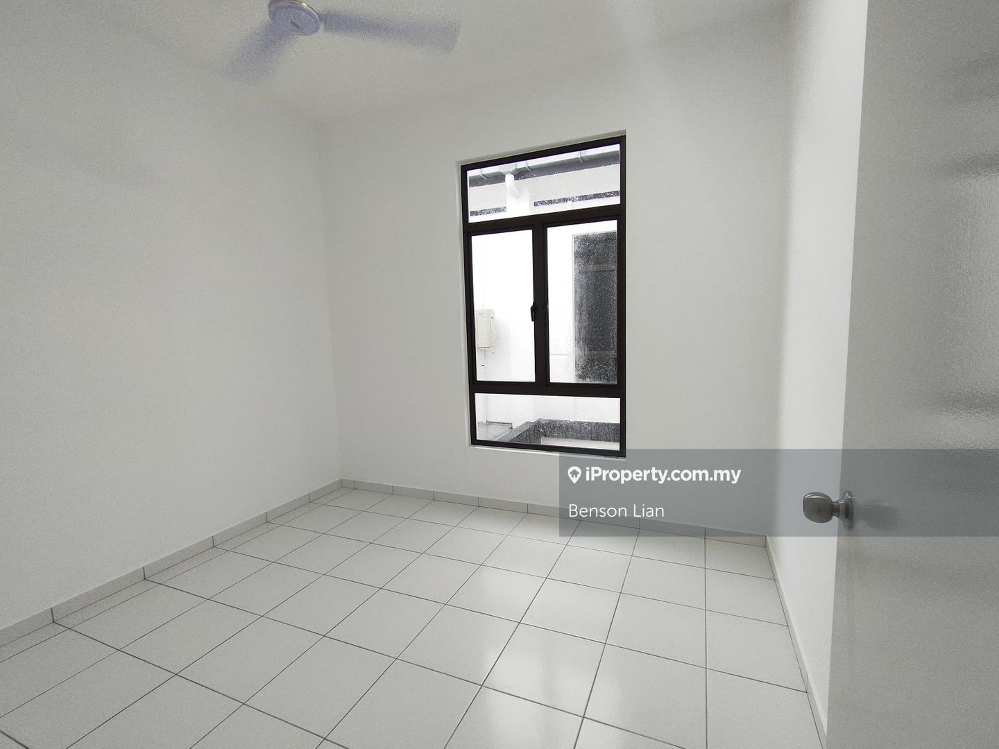 Rumah Berangkai 2 Tingkat untuk Disewa di Regent Garden @ Eco Grandeur, Puncak Alam oleh Benson Lian - iProperty.com.my