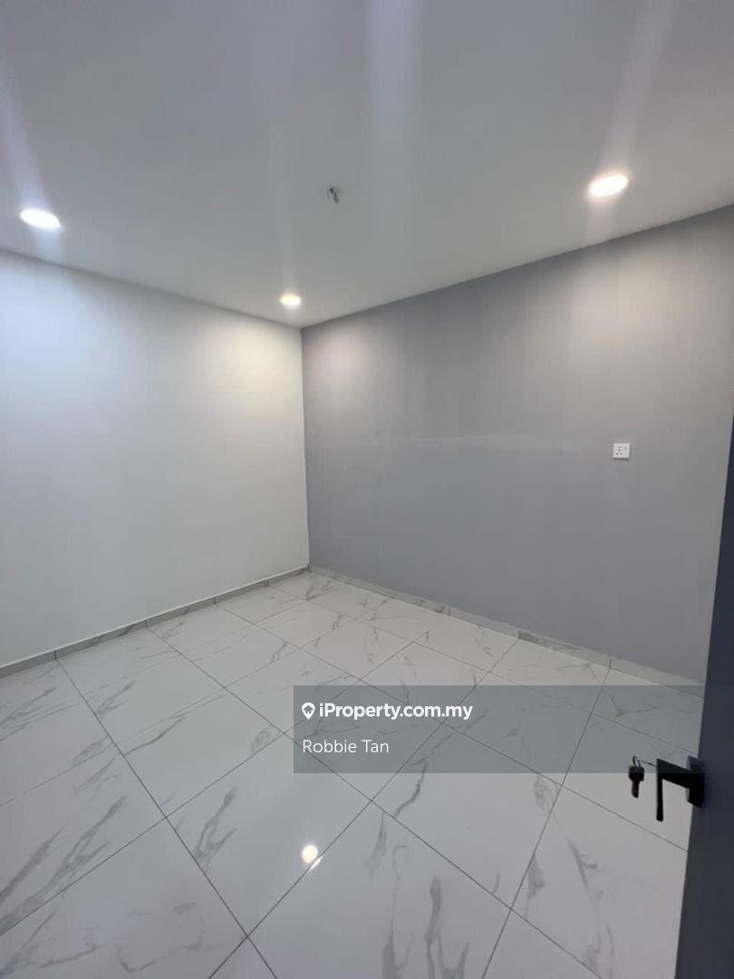 2-storey Terraced House for Sale in Taman Ungku Tun Aminah, Skudai by Robbie Tan - iProperty.com.my