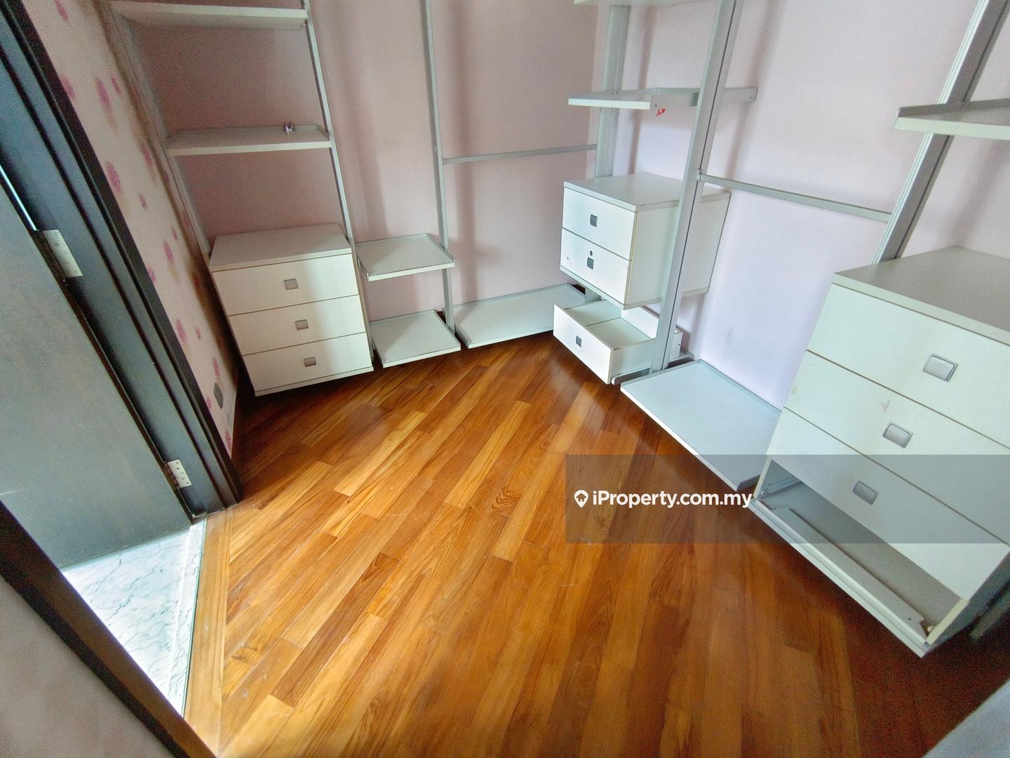 Bungalow House for Sale in Taman Overseas Union (Taman Oug), Jalan Klang Lama (Old Klang Road) by BoBo Lee - iProperty.com.my