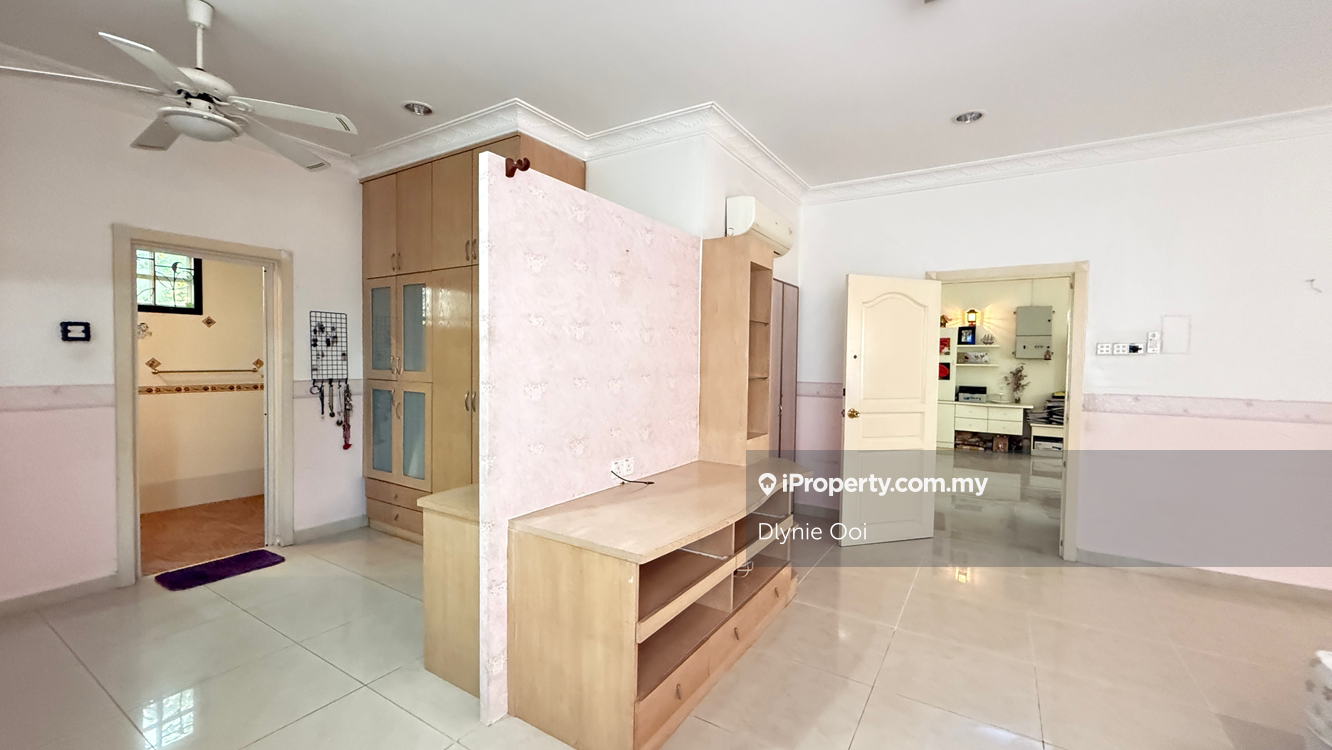 Bungalow House for Sale in Taman Impian Gemilang, Kajang by Dlynie Ooi - iProperty.com.my