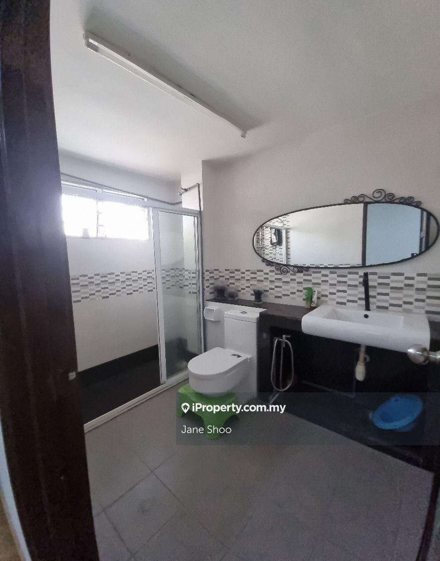 Rumah Berangkai 3 Tingkat untuk Dijual di Bukit Jalil, Kuala Lumpur oleh Jane Shoo - iProperty.com.my