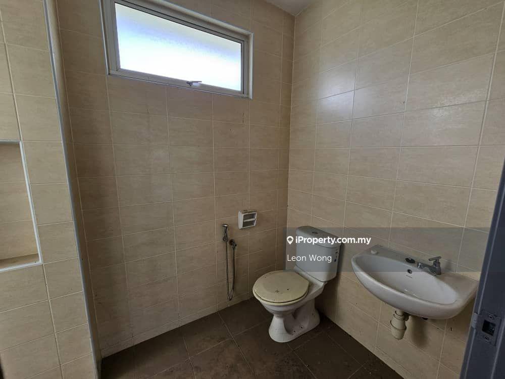 Semi-Detached House for Sale in Taman Anggun, Rawang by Leon Wong - iProperty.com.my