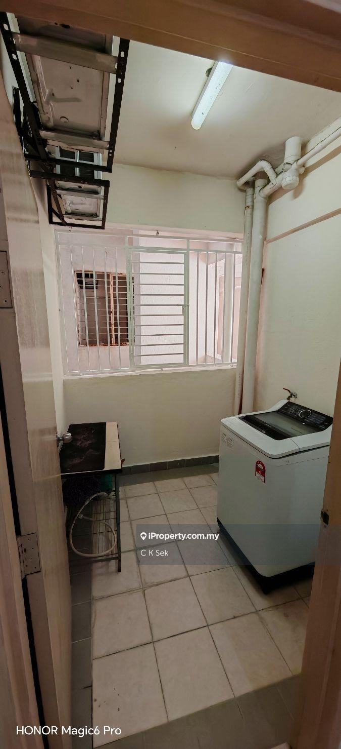 Condominium for Rent in Cova Suites by C K Sek - iProperty.com.my