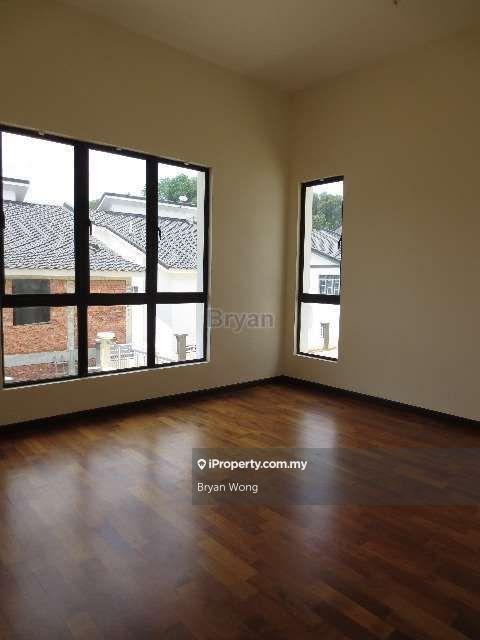 Bungalow House for Sale in Saujana Villa, Kajang by Bryan Wong - iProperty.com.my
