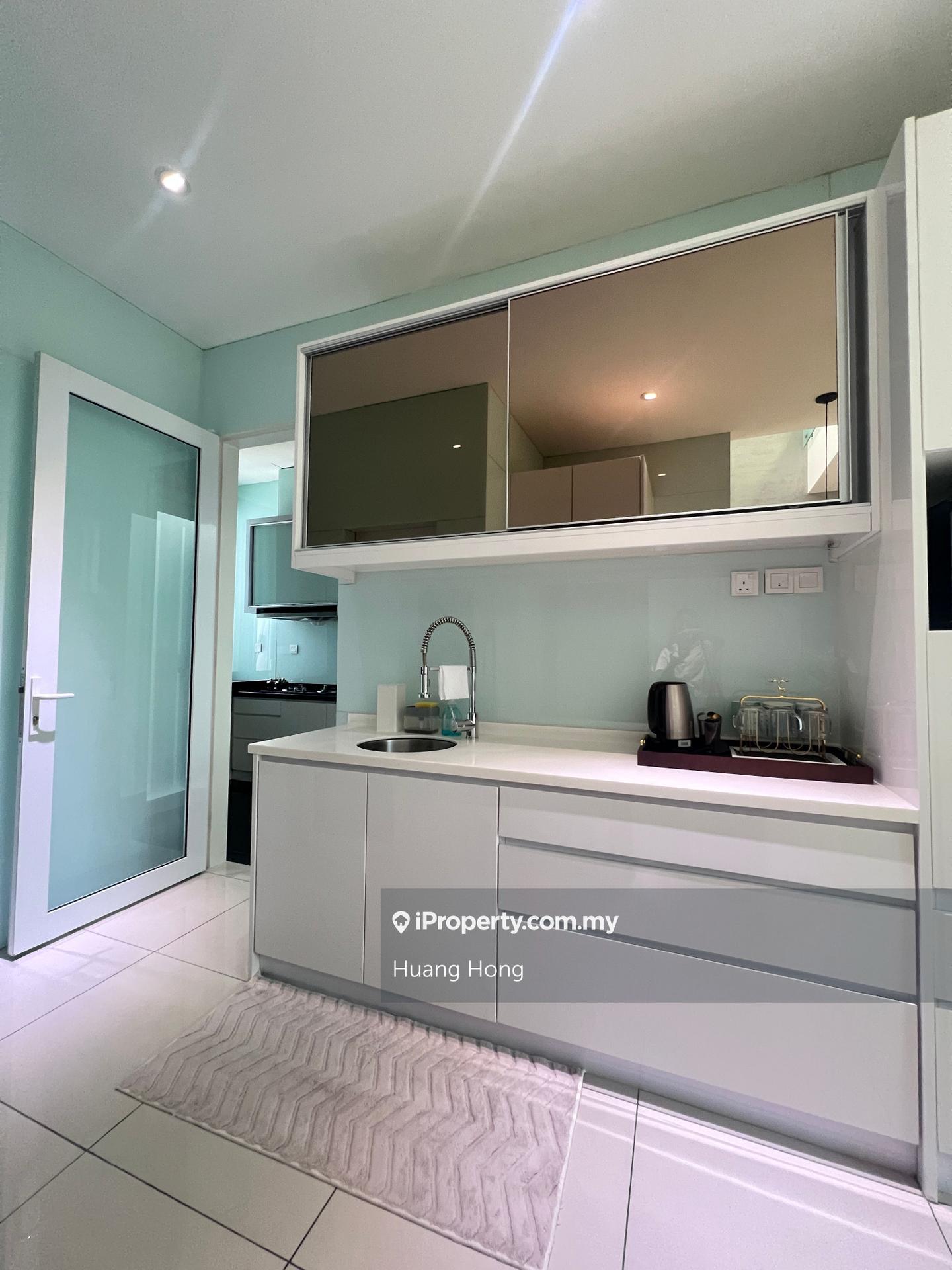 Rumah Berangkai 3 Tingkat untuk Dijual di Schubert, Symphony Hills, Cyberjaya oleh Huang Hong - iProperty.com.my