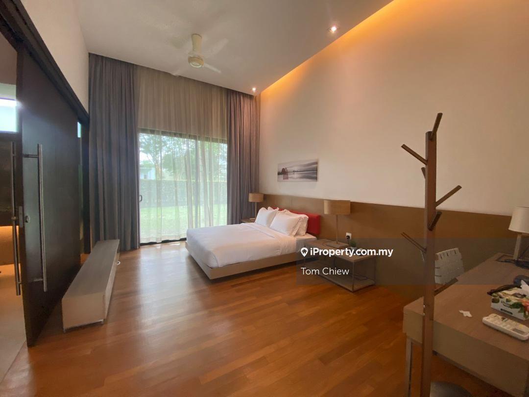 Banglo untuk Dijual di Leisure Farm, Gelang Patah oleh Tom Chiew - iProperty.com.my