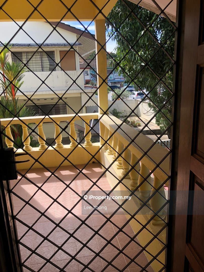 Commercial Semi-D for Sale in Taman Green Lane, Jelutong by Chris Tan - iProperty.com.my