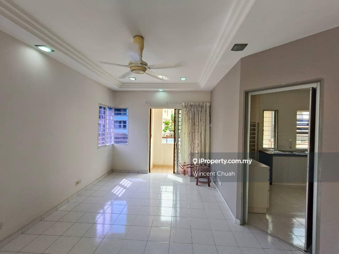 Townhouse for Sale in Taman Amansiara, Rawang by Wincent Chuah - iProperty.com.my