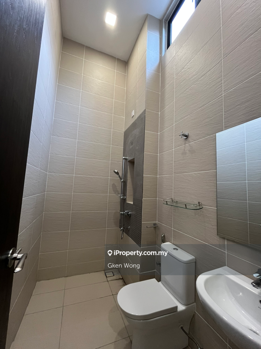 Rumah Berangkai 2 Tingkat untuk Dijual di gh9xv, Shah Alam oleh Gken Wong - iProperty.com.my