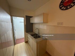 Pangsapuri untuk Disewa di Vista Shop Apartment (Damansara Damai) oleh Mike Yap - iProperty.com.my