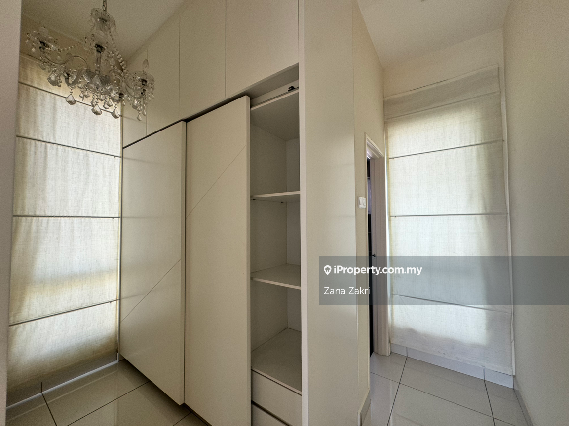 2.5-storey Terraced House for Sale in Serene Residence, Rawang by Zana Zakri - iProperty.com.my