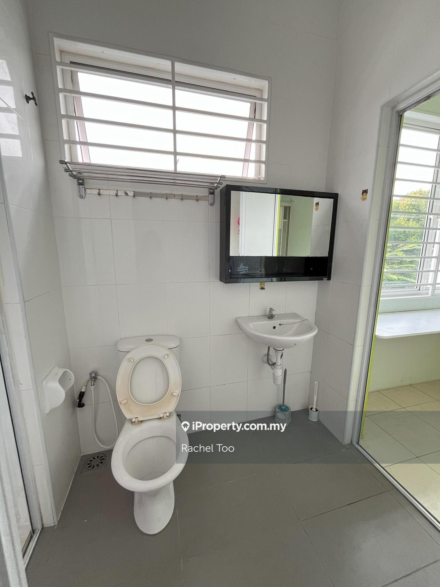 Rumah Berangkai 2 Tingkat untuk Dijual di Taman Nadayu 92, Kajang oleh Rachel Too - iProperty.com.my