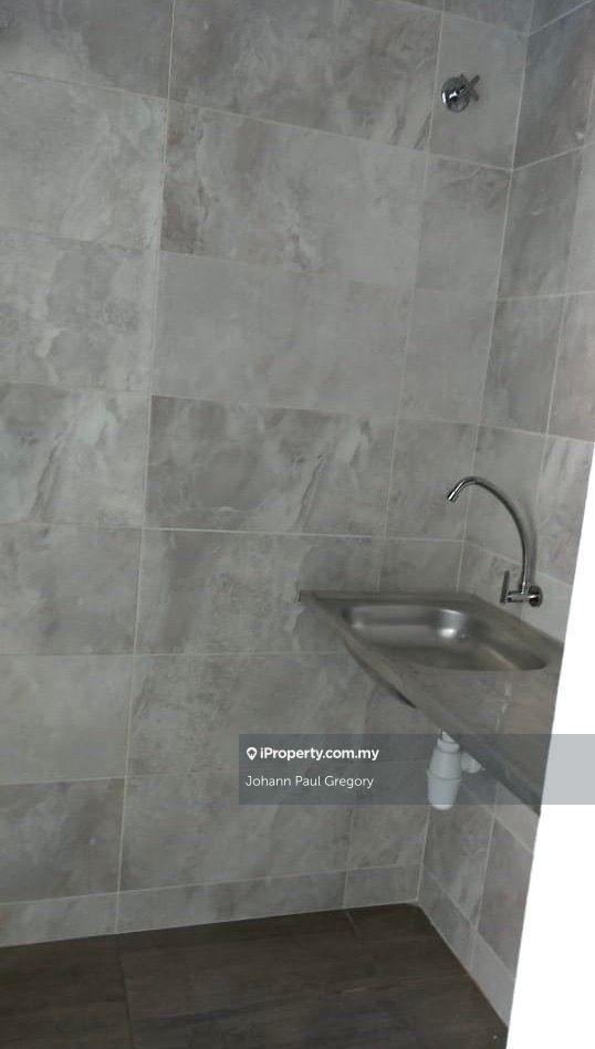 Office for Sale in Cyberjaya, Selangor by Johann Paul Gregory - iProperty.com.my