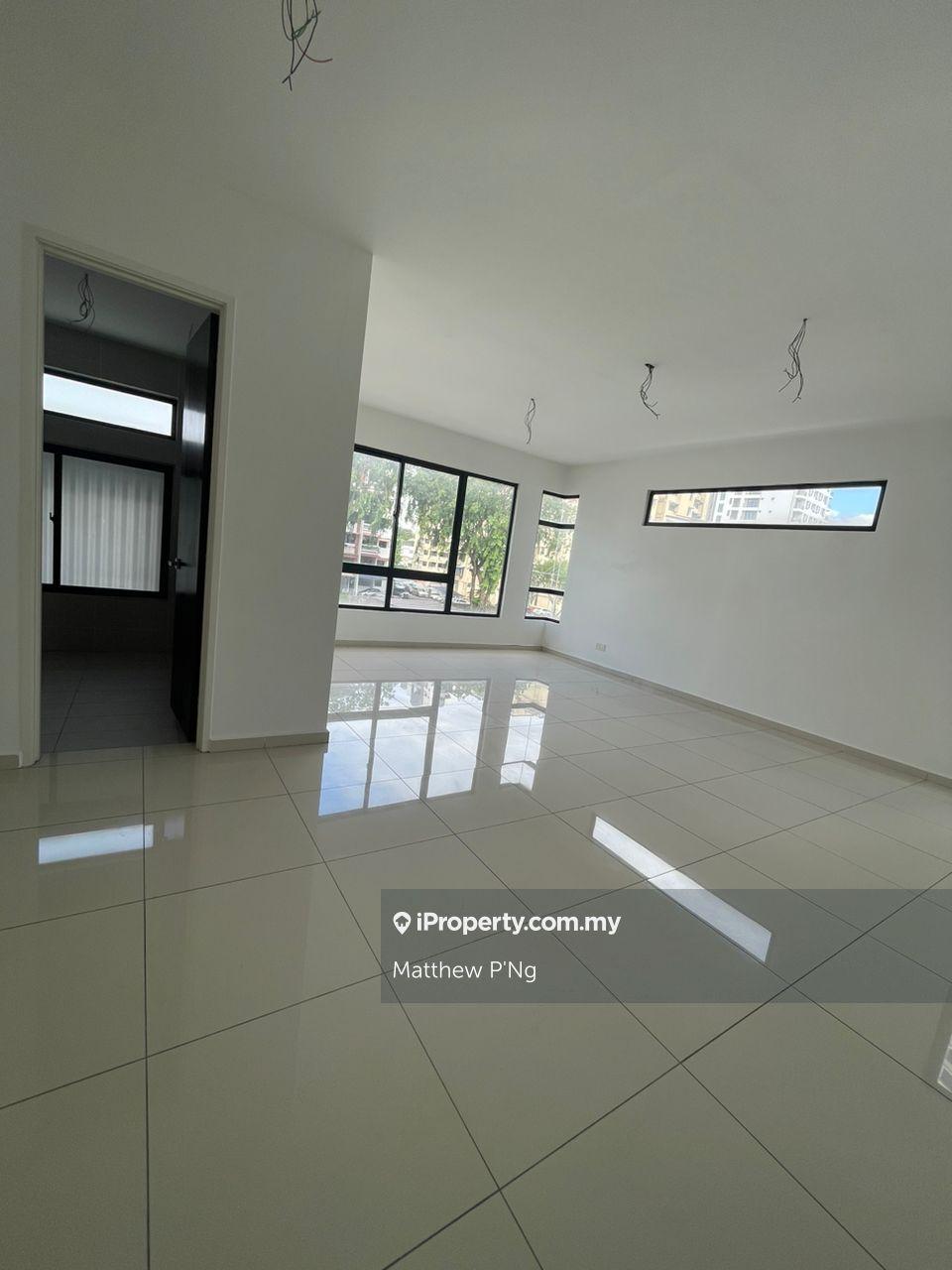 Rumah Berkembar untuk Dijual di Vista Jambul - 3 Stories Semi-D - Land:3289', Bukit Jambul oleh Matthew P'Ng - iProperty.com.my