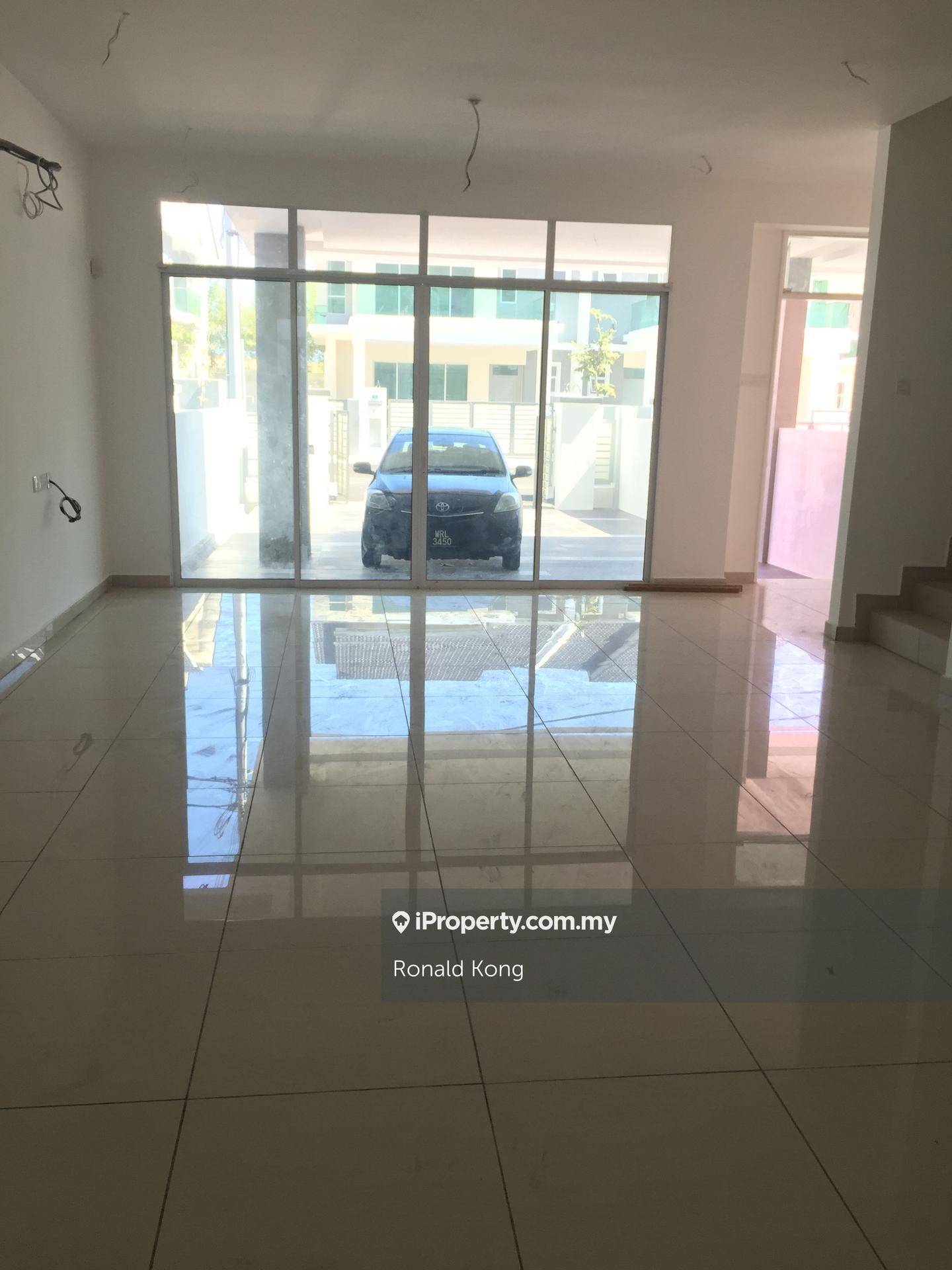 Rumah Berangkai 2 Tingkat untuk Disewa di Meru Desa Park - The Estate, Ipoh oleh Ronald Kong - iProperty.com.my