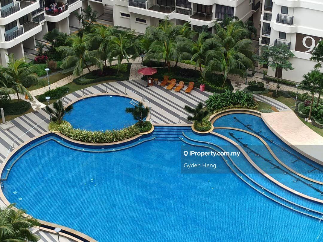 Condominium for Sale in Amberside @ Country Garden Danga Bay by Gyden Heng - iProperty.com.my