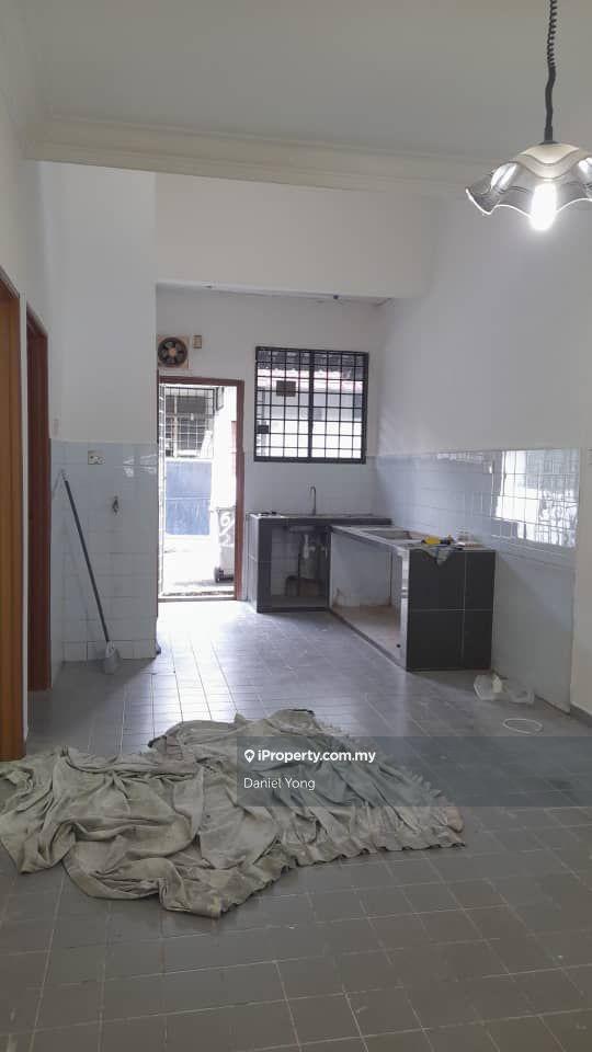 Rumah Berangkai 1 Tingkat untuk Dijual di Permas Jaya, Johor oleh Daniel Yong - iProperty.com.my