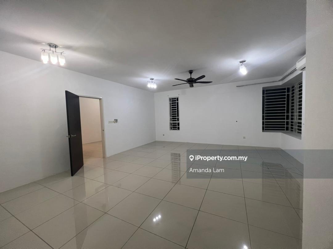 Semi-Detached House for Sale in Dua Villas, Sungai Ara by Amanda Lam - iProperty.com.my