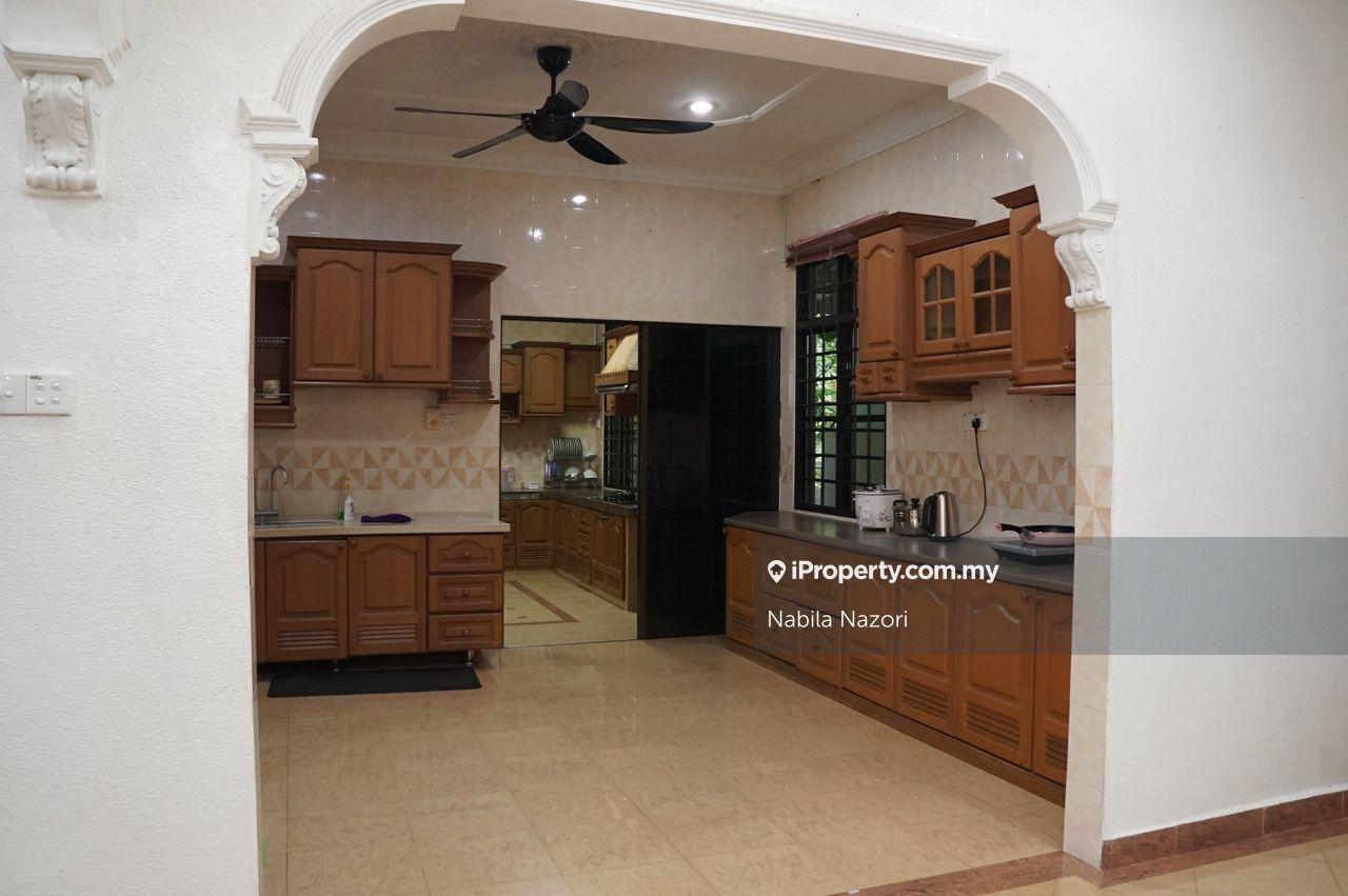 Bungalow House for Sale in Wakaf Bharu, Tumpat by Nabila Nazori - iProperty.com.my