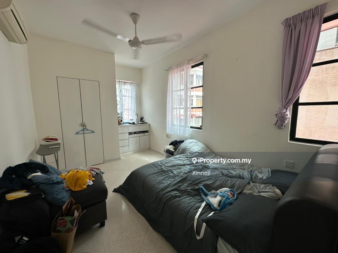 Rumah Bandar untuk Dijual di Tanjung Bungah, Penang oleh Xinnee - iProperty.com.my