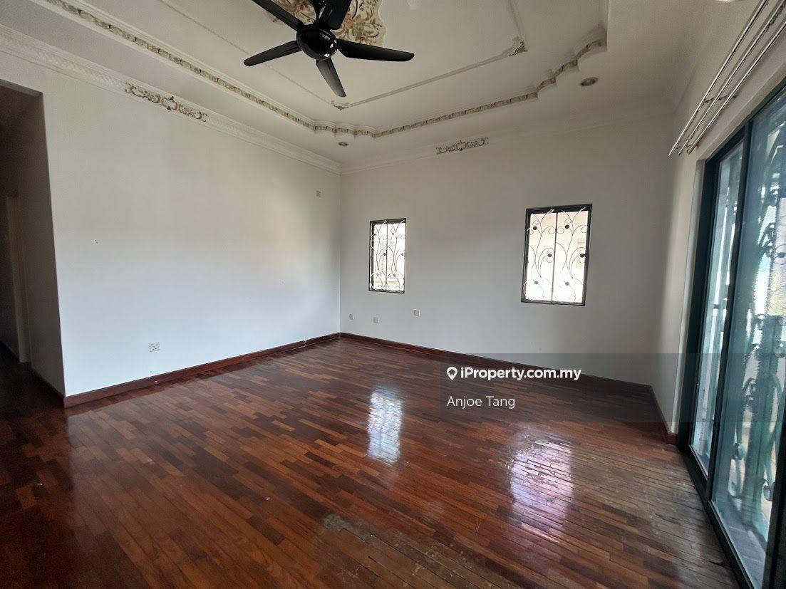 Bungalow House for Sale in Corner Unit Oncidium Heights, Shah Alam by Anjoe Tang - iProperty.com.my