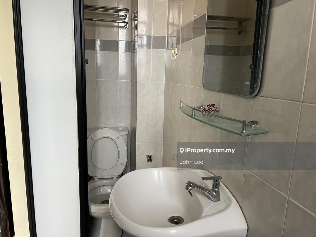 Rumah Bandar untuk Dijual di taragon puteri, taman cheras, Cheras oleh John Lee - iProperty.com.my