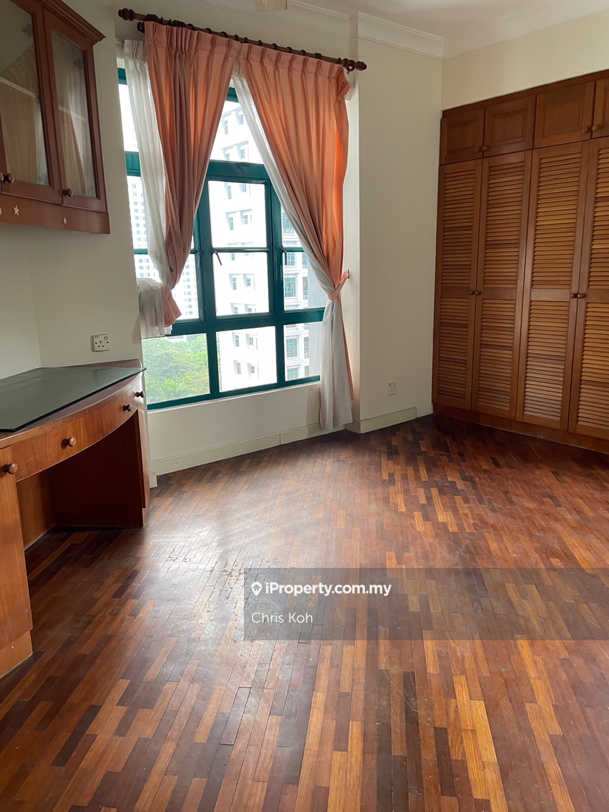 Kondominium untuk Dijual di The Straits View Condominium oleh Chris Koh - iProperty.com.my