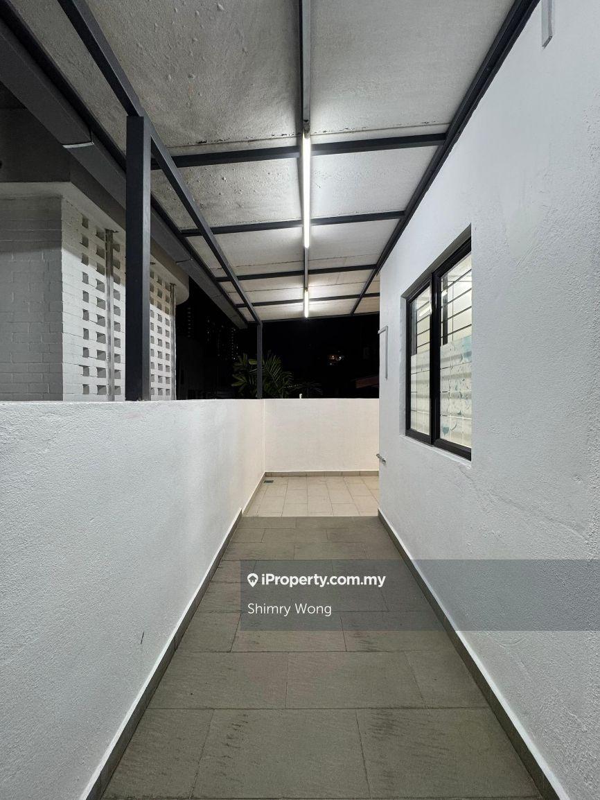 Rumah Berangkai 2 Tingkat untuk Dijual di Taman Desa, Taman Desa oleh Shimry Wong - iProperty.com.my