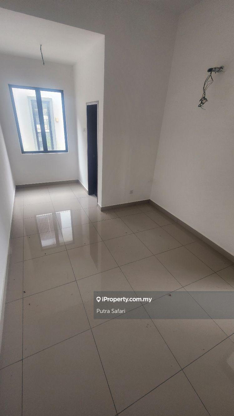 2-storey Terraced House for Sale in pk5gu, Puchong by Putra Safari - iProperty.com.my