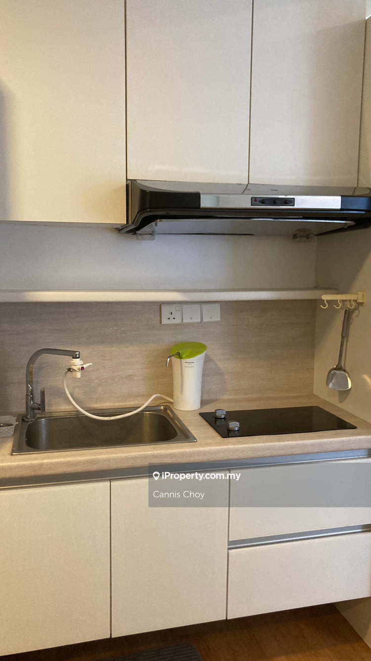 Service Residence for Sale in Utropolis Suites 2 by Cannis Choy - iProperty.com.my