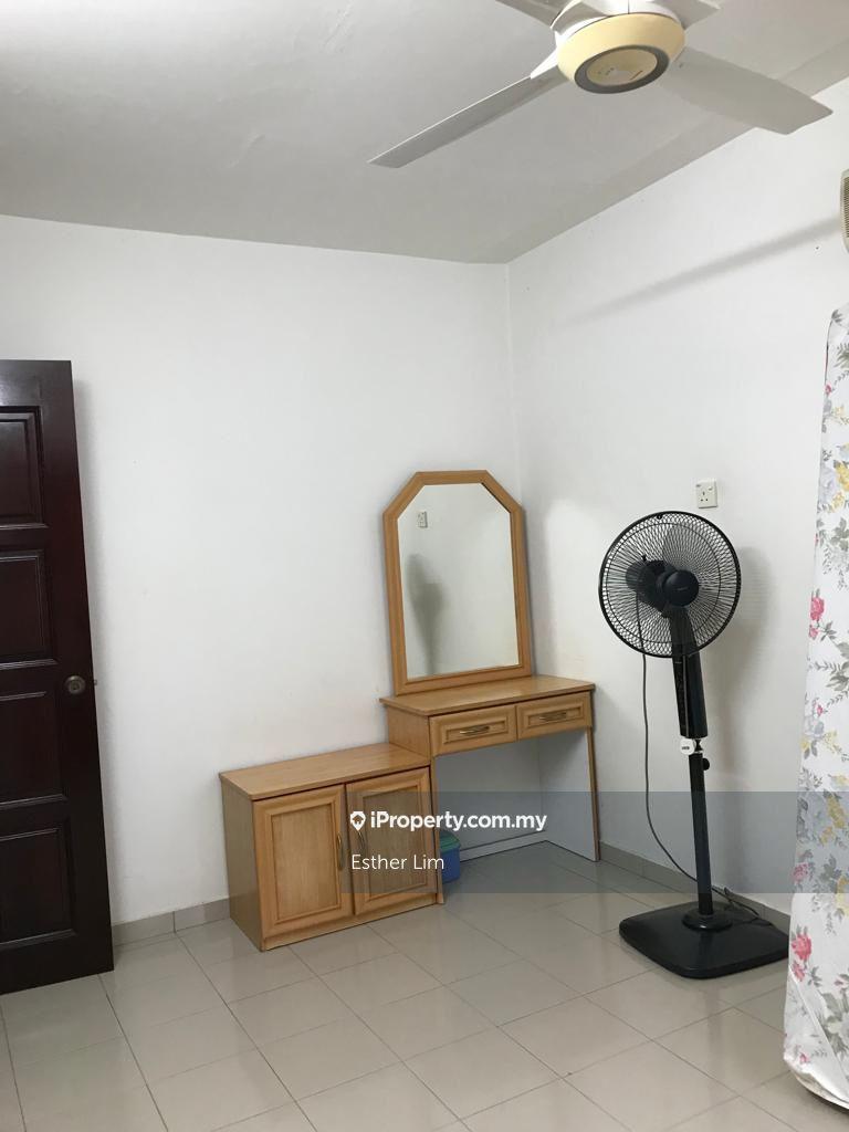 Rumah Pangsa untuk Dijual di Farlim 4 oleh Esther Lim - iProperty.com.my