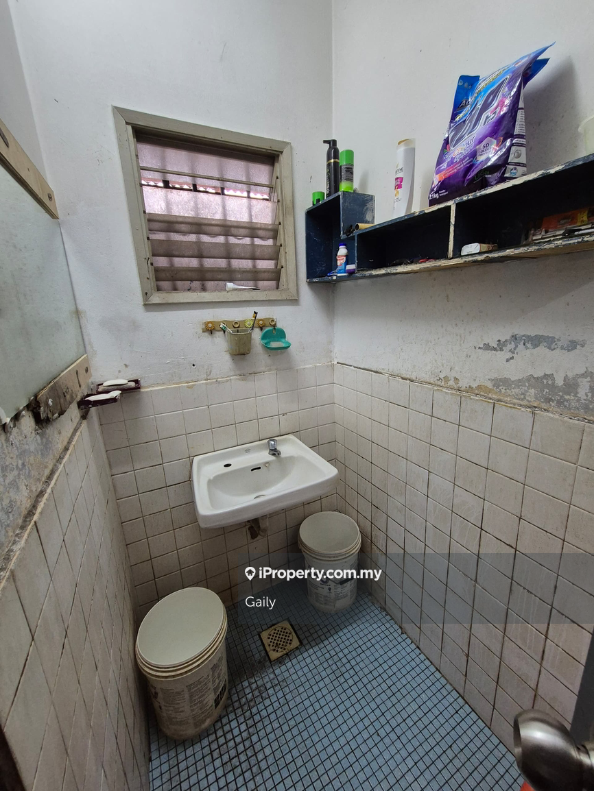 Rumah Teres untuk Dijual di Taman Seraya, Ampang oleh Gaily - iProperty.com.my