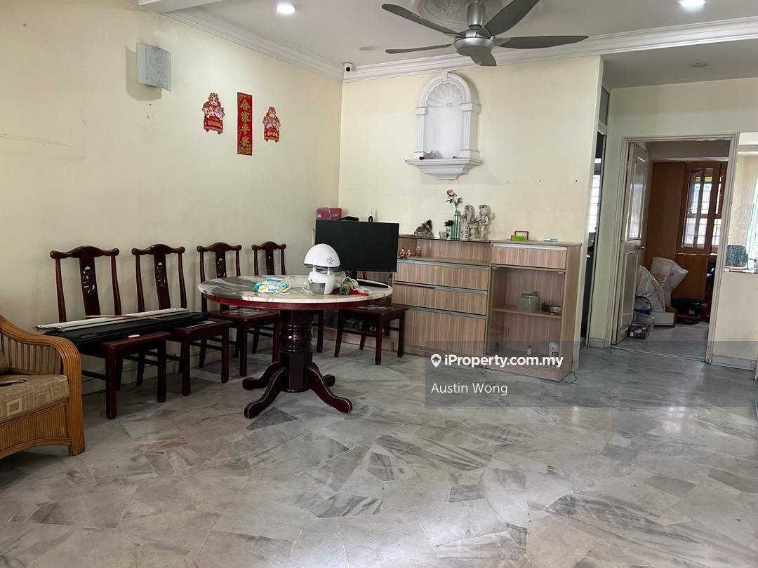 Rumah Berangkai 2 Tingkat untuk Disewa di Double Storey House Jalan Emas Taman megah mas PJ, Petaling Jaya oleh Austin Wong - iProperty.com.my