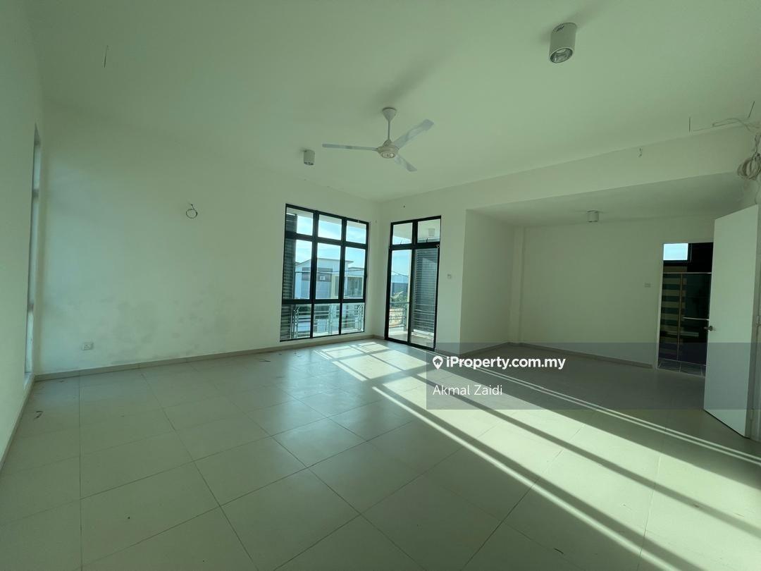 Bungalow House for Sale in Ayer Keroh, Melaka by Akmal Zaidi - iProperty.com.my