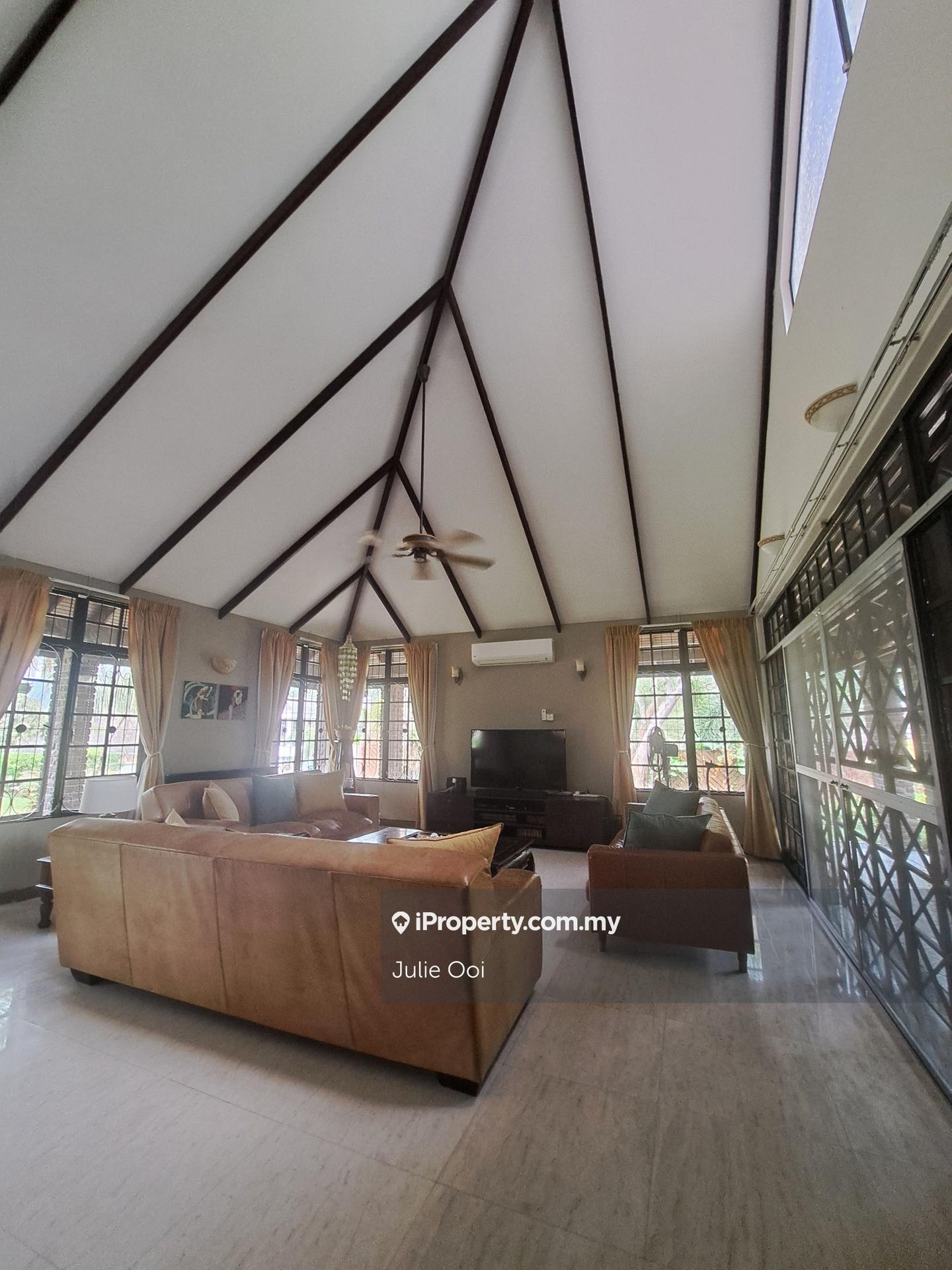 Banglo untuk Disewa di Taman Hillview, Ampang oleh Julie Ooi - iProperty.com.my