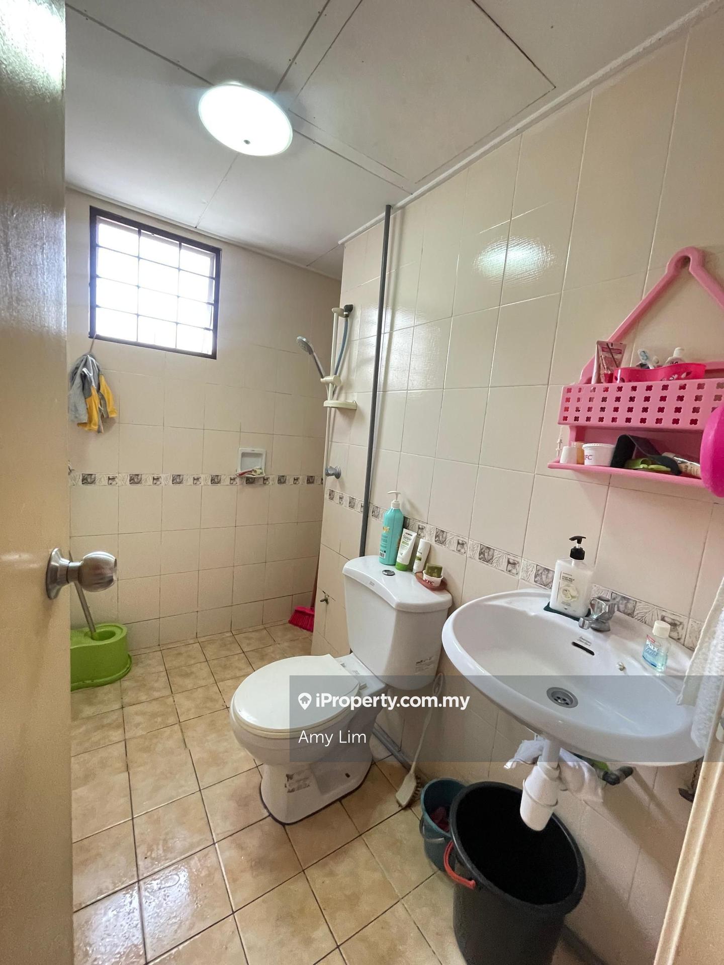 Kondominium untuk Dijual di Casa Puteri Condominium oleh Amy Lim - iProperty.com.my