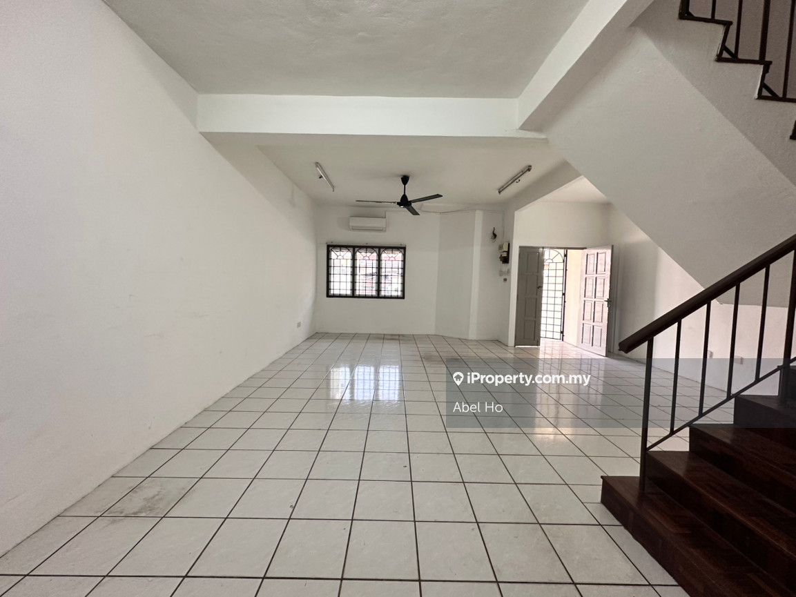 Rumah Berangkai 2 Tingkat untuk Disewa di Taman Sungai Besi Indah, Seri Kembangan oleh Abel Ho - iProperty.com.my