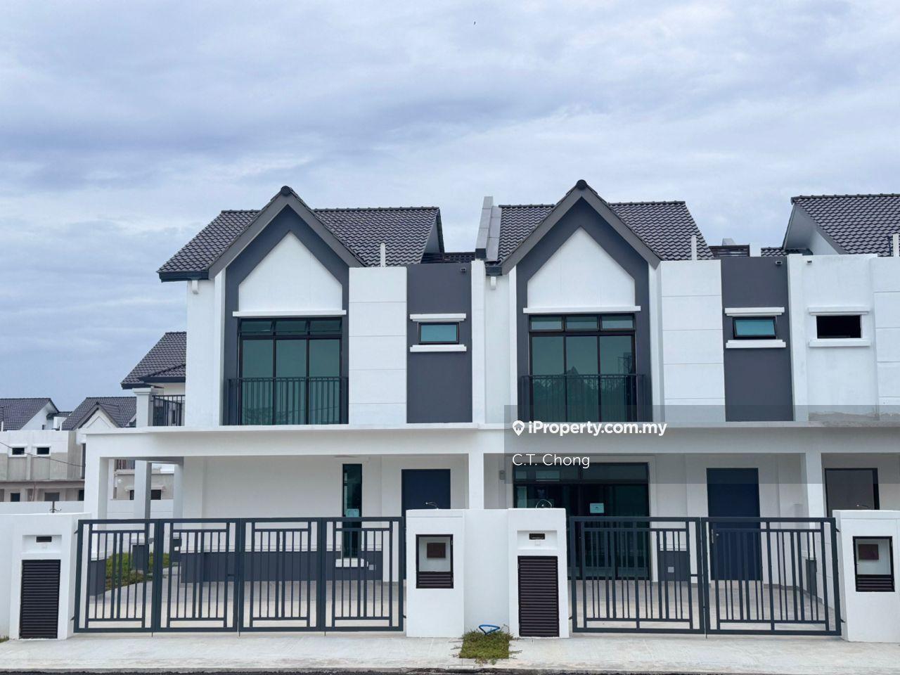 Rumah Berangkai 2 Tingkat untuk Dijual di Taman Dato Onn, Johor Bahru oleh C.T. Chong - iProperty.com.my