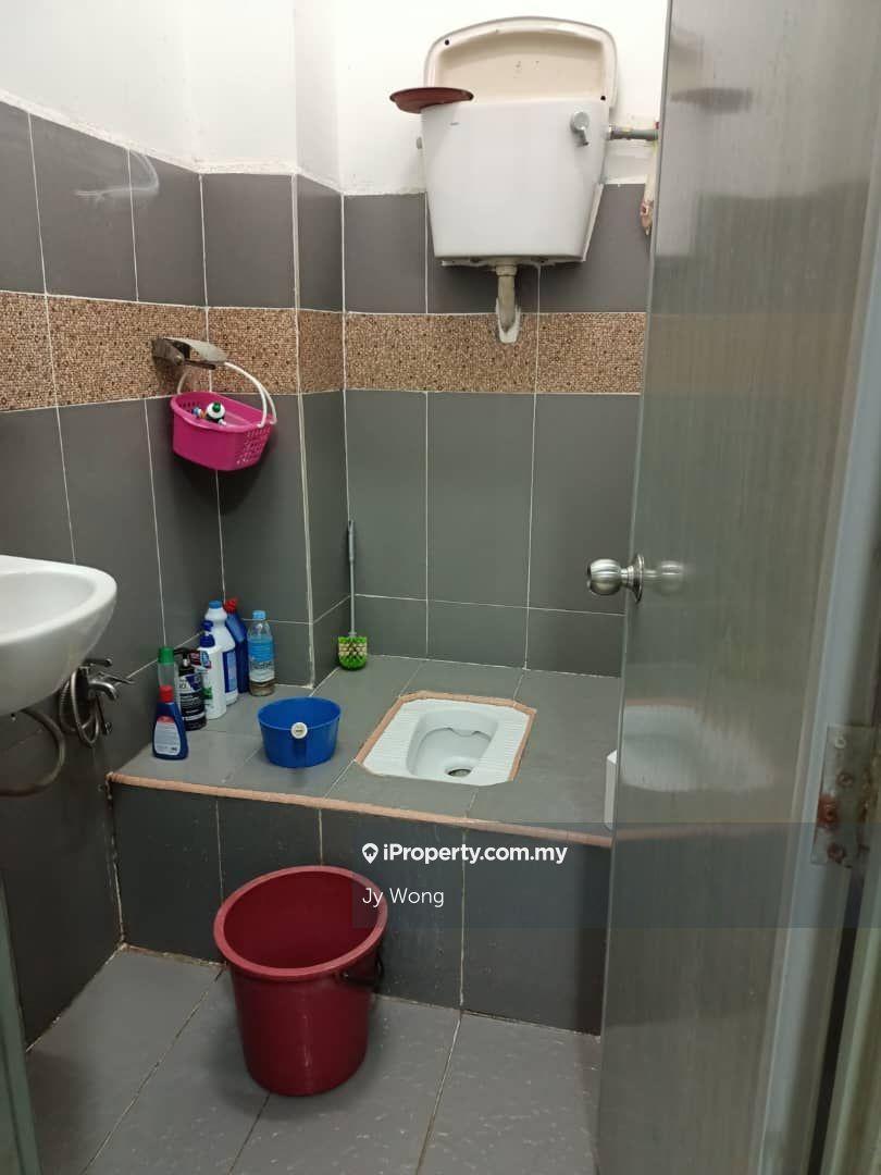 Rumah Berangkai 2 Tingkat untuk Dijual di Saujana Puchong, Puchong oleh Jy Wong - iProperty.com.my