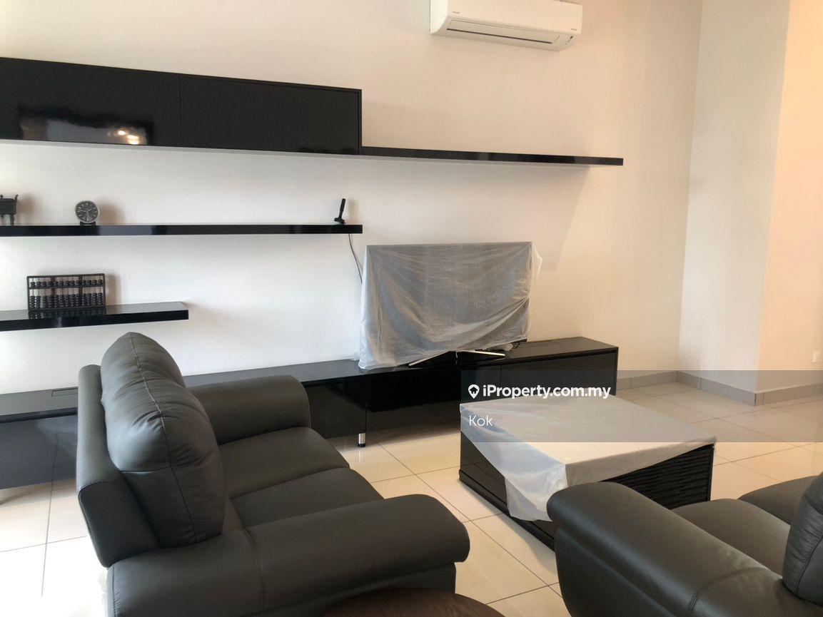 Rumah Berkembar untuk Dijual di Desa Petaling, Kuala Lumpur oleh Kok - iProperty.com.my