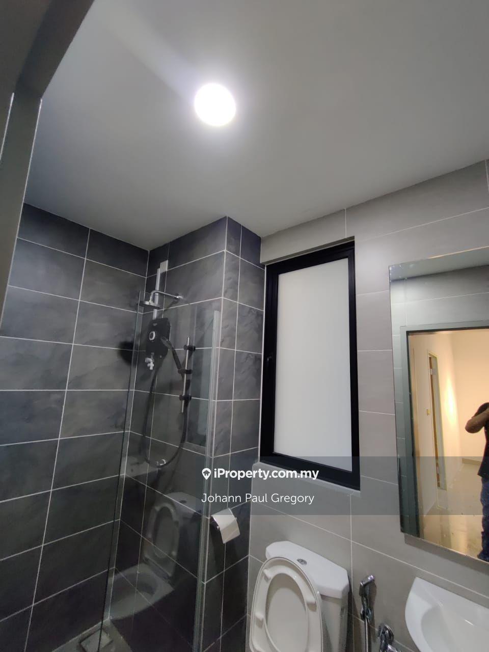 Service Residence for Sale in Utropolis Urbano by Johann Paul Gregory - iProperty.com.my