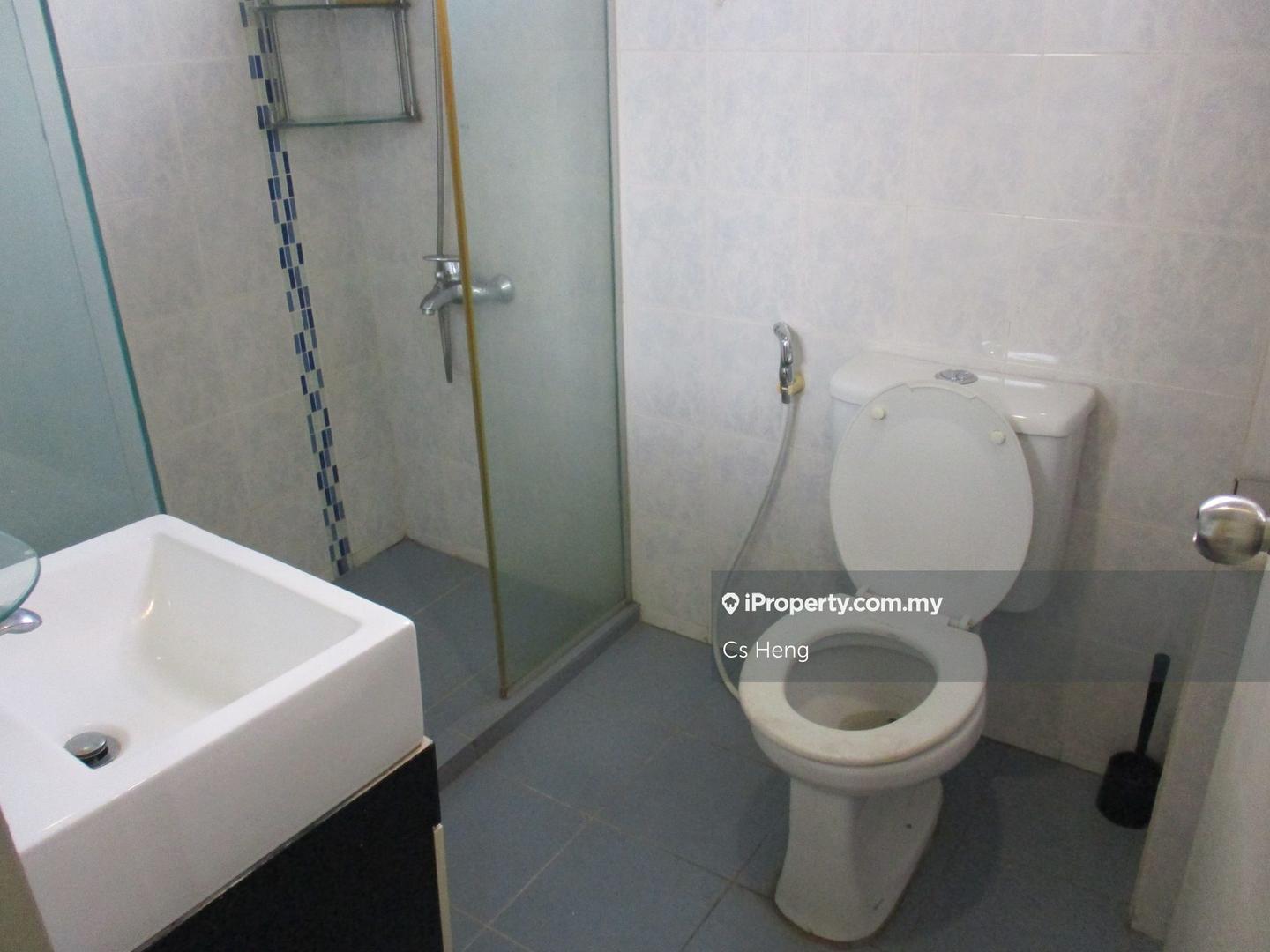 Condominium for Sale in Indah Damansara by Cs Heng - iProperty.com.my