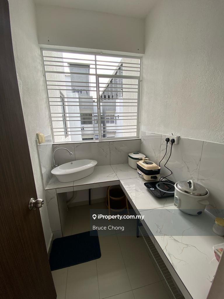 Service Residence for Sale in Seasons Garden Residences by Bruce Chong - iProperty.com.my