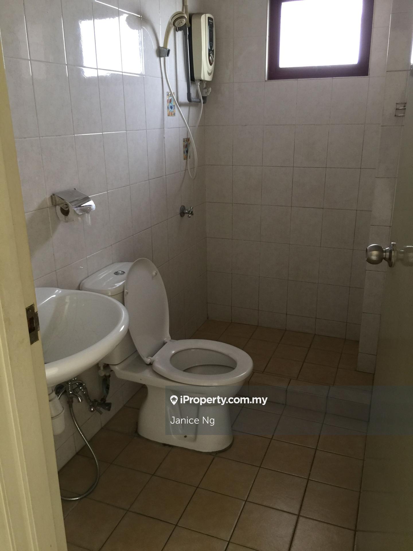 Condominium for Sale in Villamas by Janice Ng - iProperty.com.my