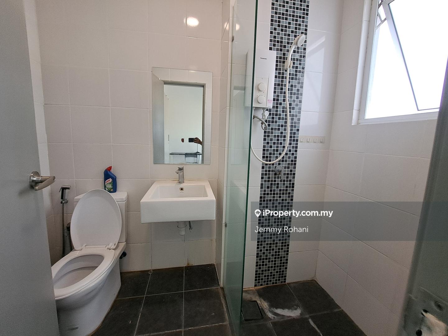 Residensi Servis untuk Dijual di Mesahill oleh Jemmy Rohani - iProperty.com.my